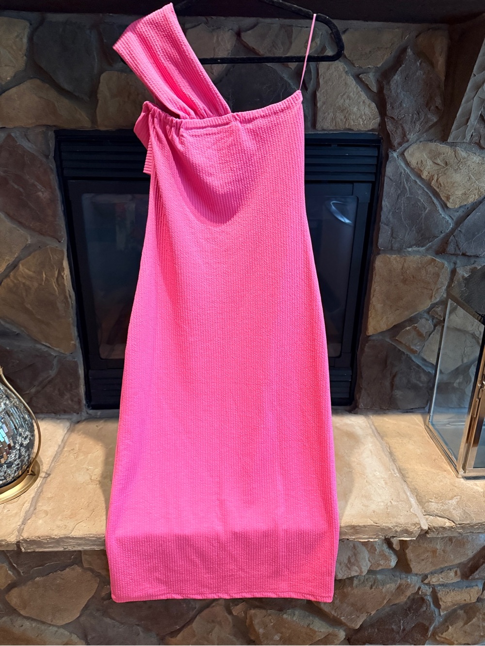 Anthropologie One-Shoulder Hot Pink Ribbed Midi Dress - Picture 7 of 9
